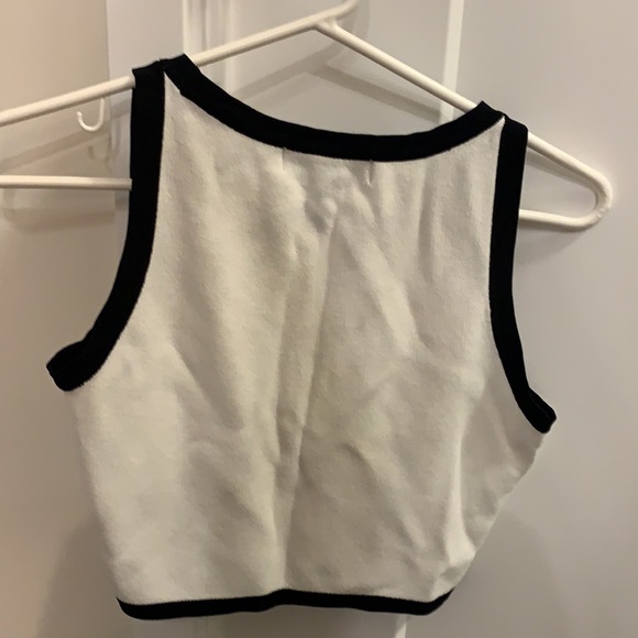 Black and White vest tank top - Picture 2 of 3